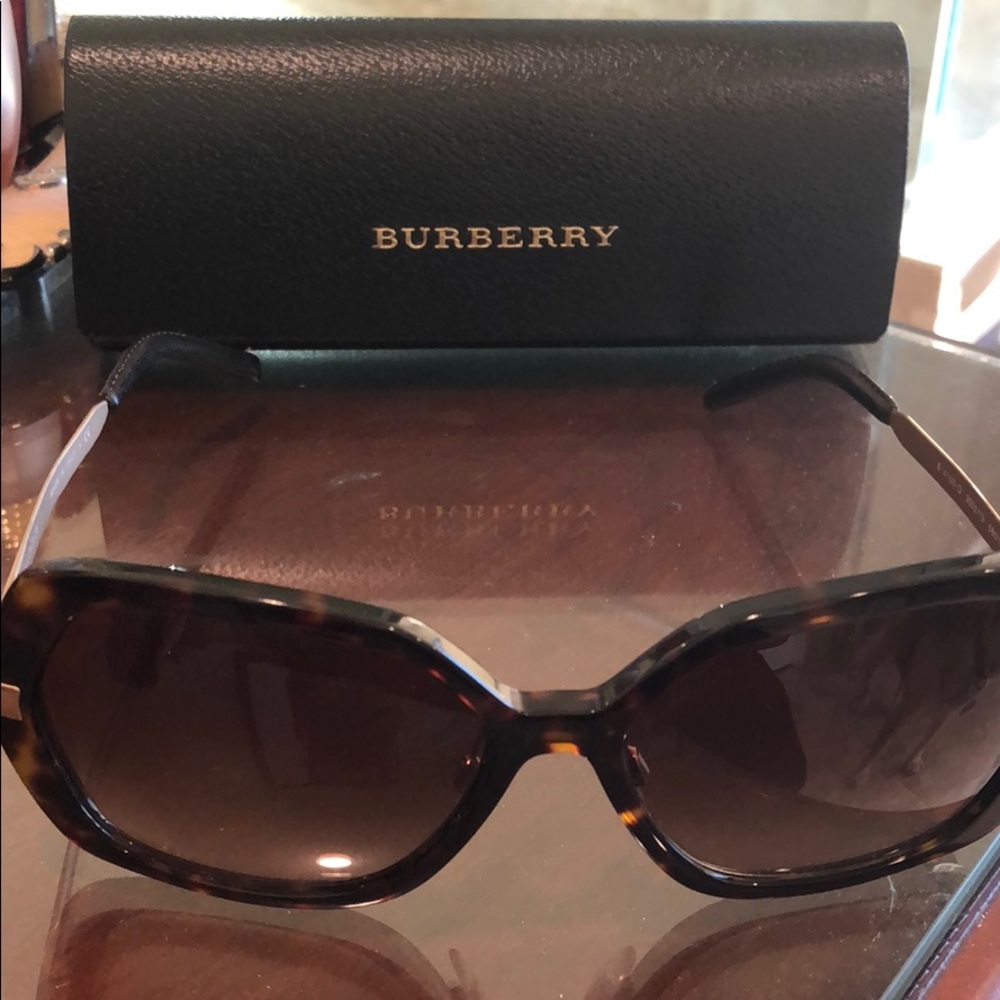 Burberry Sunglasses